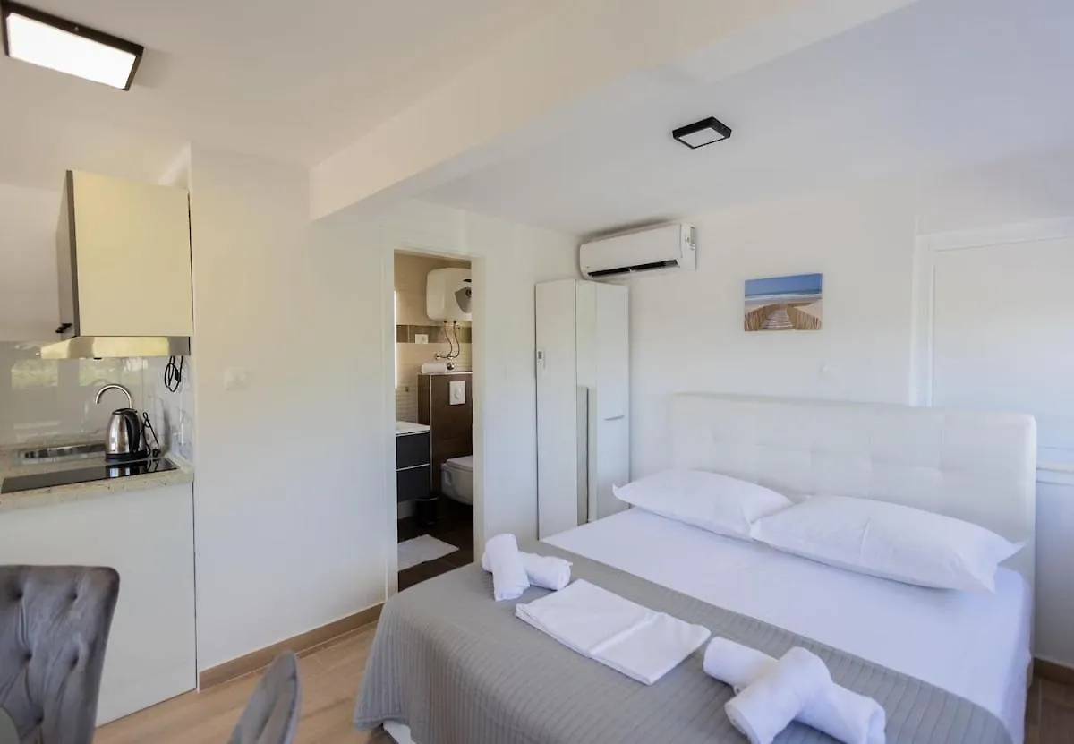 דירות ספליט Penthouse Marin 0*,  קרואטיה