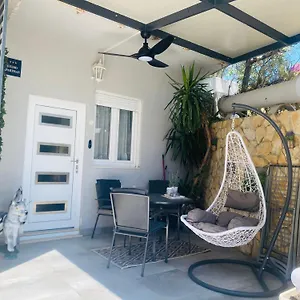 Lovre Apartment